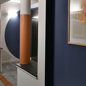 Aero 44 Hotel